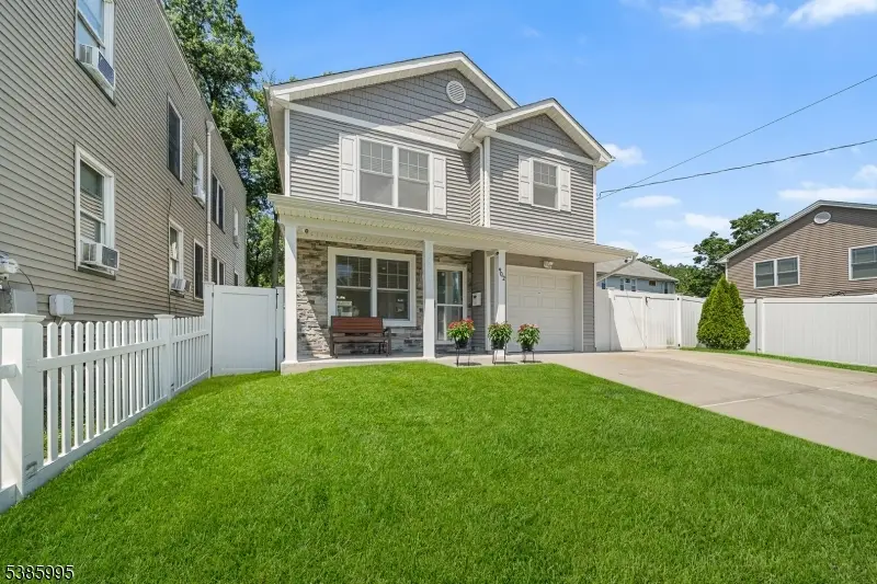 902 Spruce St, Roselle, NJ 07203 - Image #3
