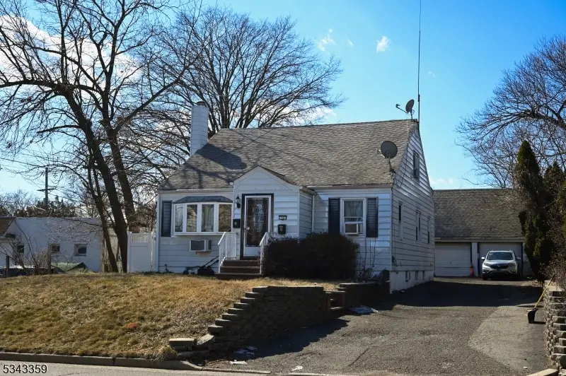 12 Old Post Rd, Edison, NJ 08817 - Image #1