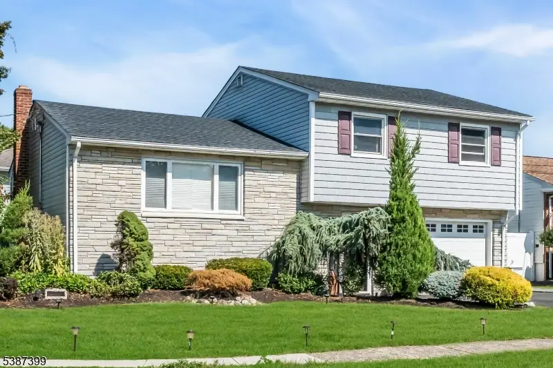 2316 Old Grove Rd, Linden, NJ 07036 - Image #1