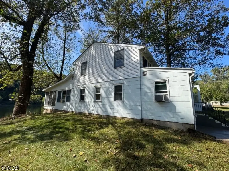 121 Byram Ln, Kingwood, NJ 08559 - Image #3