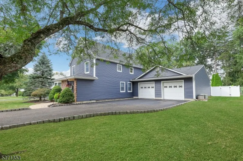 90 Weinmanns Blvd, Wayne, NJ 07470 - Image #2