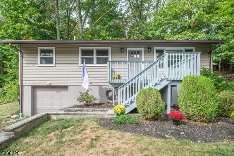 454 Conklintown Rd, Ringwood, NJ 07456 - Image #1