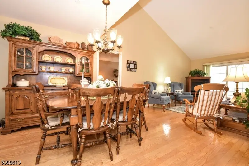 265 Winthrop Dr, Butler, NJ 07405 - Image #3