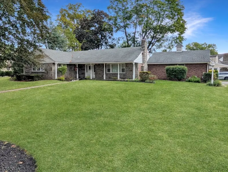 479 Grove St, Clifton, NJ 07013 - Image #1