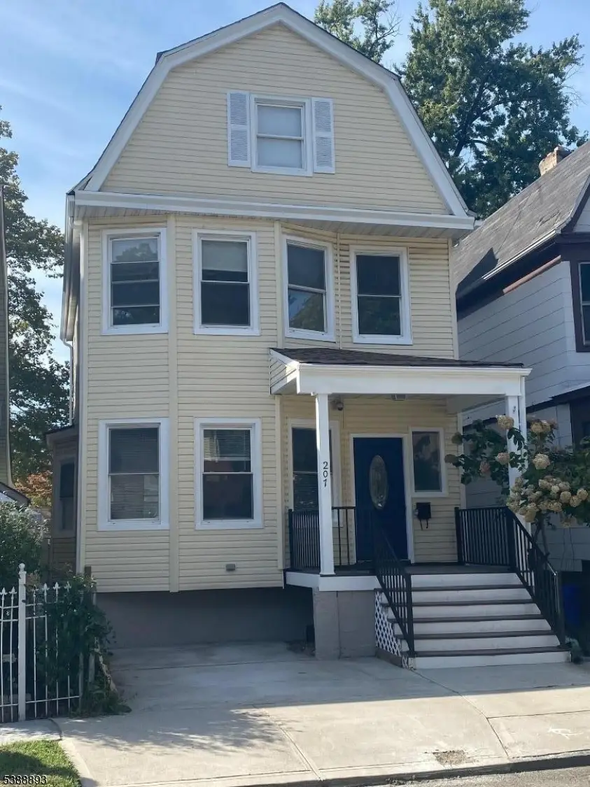 207 Brighton Ave, East Orange, NJ 07017 - Image #2