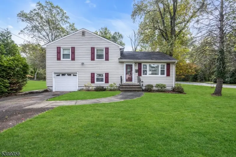 100 Sycamore Ave, Livingston, NJ 07039 - Image #1