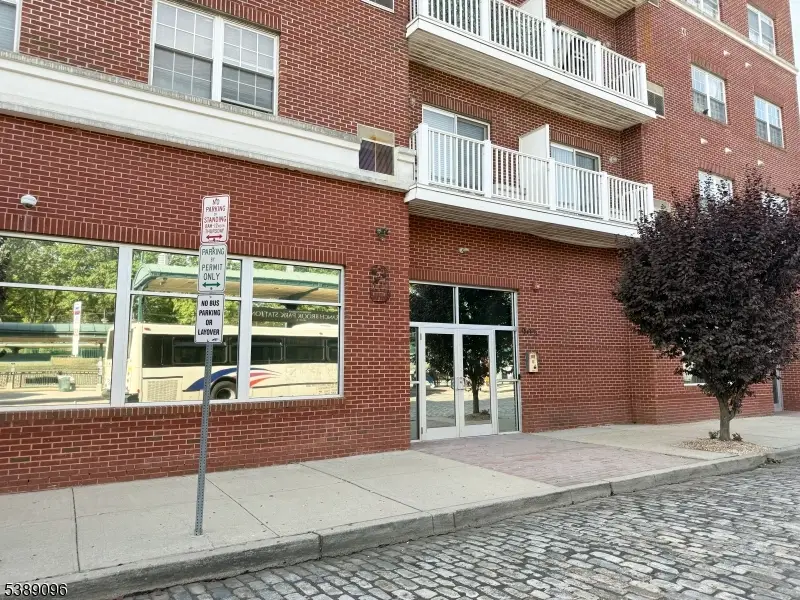 902 N 5th St #311, Newark, NJ 07107 - Image #2