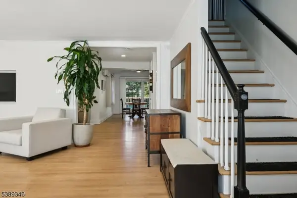 66 Fieldstone Dr, Springfield Twp., NJ 07081