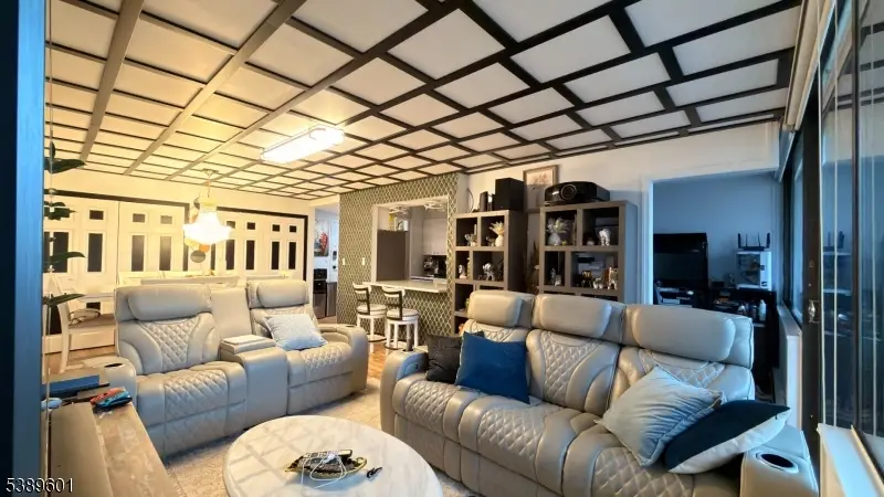 555 Gorge Rd Apt 6k #6K, Cliffside Park, NJ 07010 - Image #2