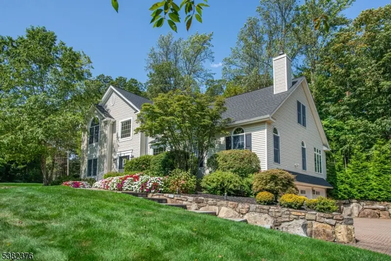 2 Wexford Ct, Randolph, NJ 07869 - Image #3