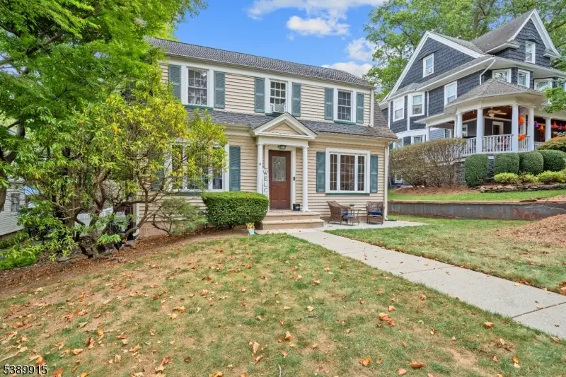 18 Brookfield Ave, Nutley, NJ 07110 - Image #2
