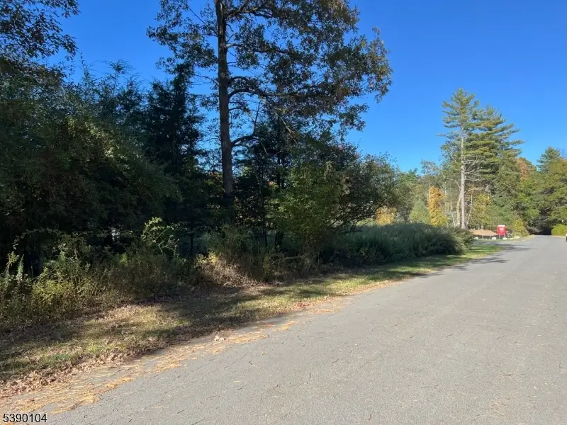 638 Sleepy Hollow Rd, Montague, NJ 07827 - Image #3