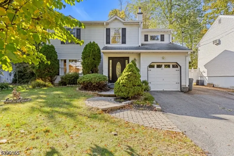 31.5 Roosevelt Ave, Lake Hiawatha, NJ 07034 - Image #1