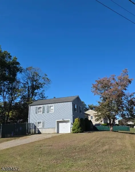 218 Schillaci Ln, South Plainfield, NJ 07080 - Image #2