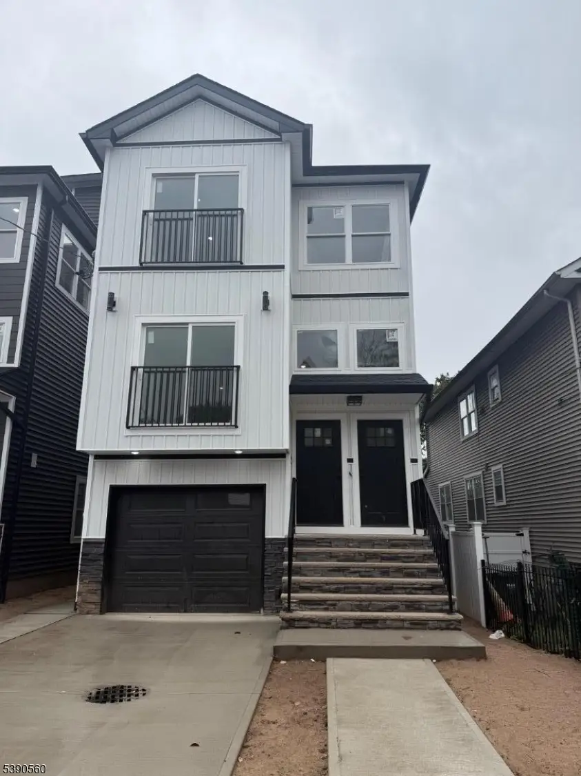 46 Milford Ave, Newark, NJ 07108 - Image #1