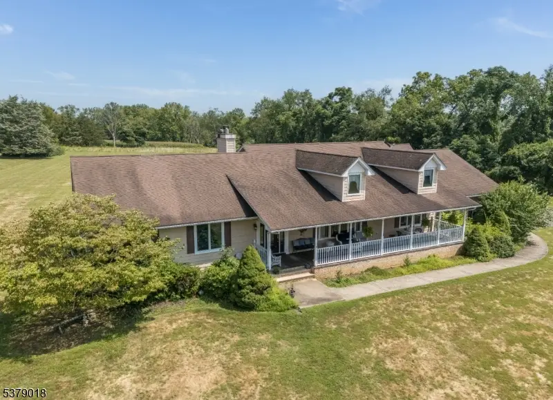 80 Deer Hill Rd, Tewksbury, NJ 08833 - Image #1