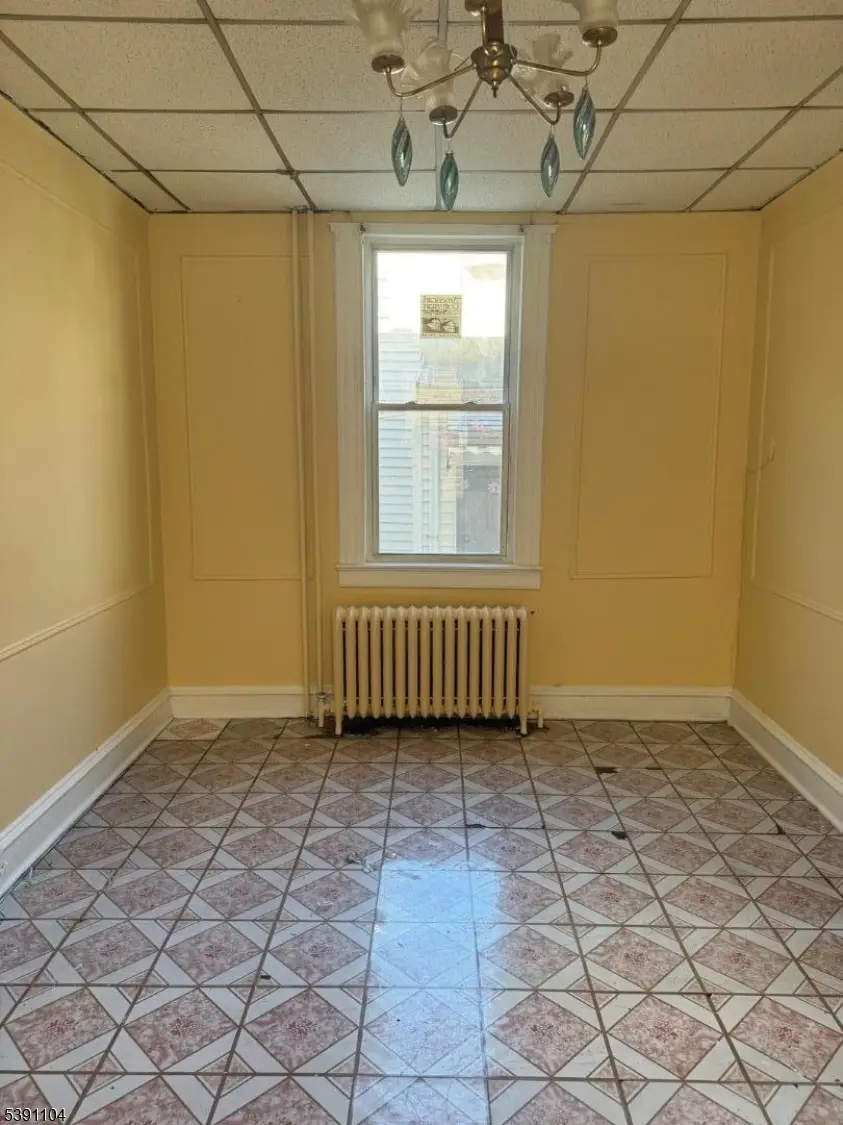 80 Mcadoo Ave #2, Jersey City, NJ 07305 - Image #2