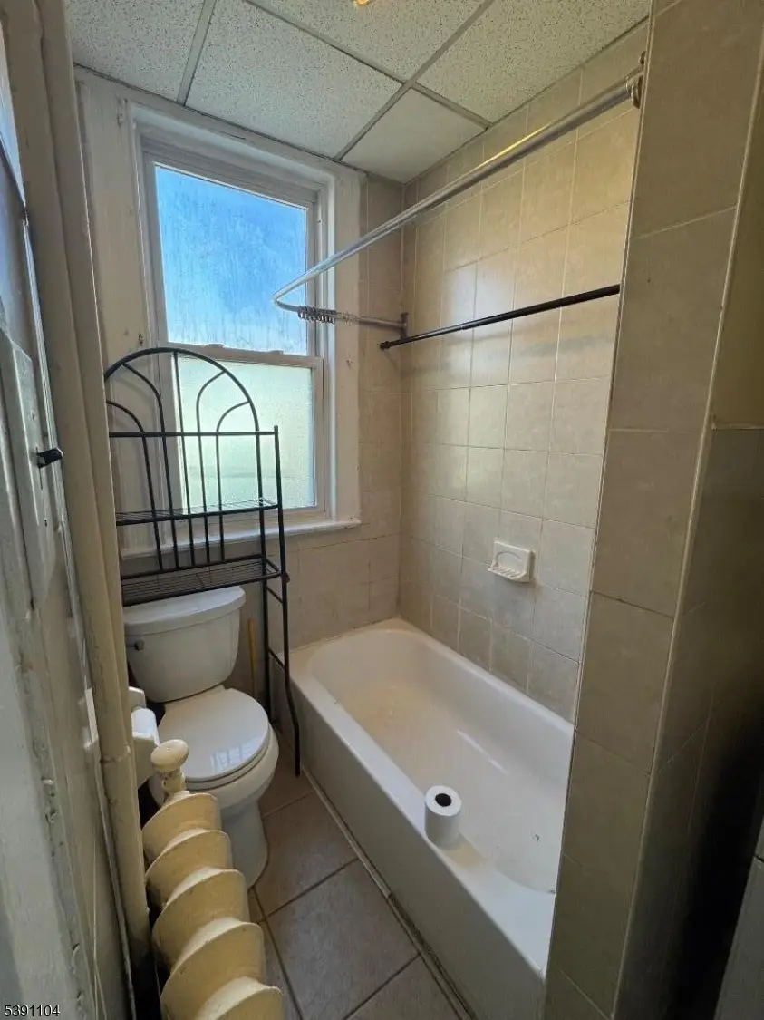 80 Mcadoo Ave #2, Jersey City, NJ 07305 - Image #3