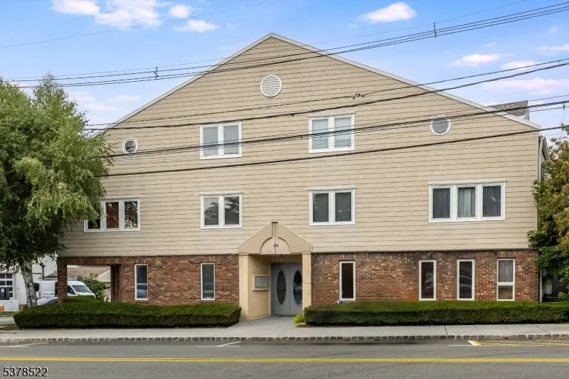 176 Chestnut St #203, Nutley, NJ 07110 - Image #1
