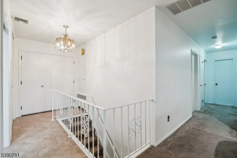 144 Emeline Dr, Hawthorne, NJ 07506 - Image #2