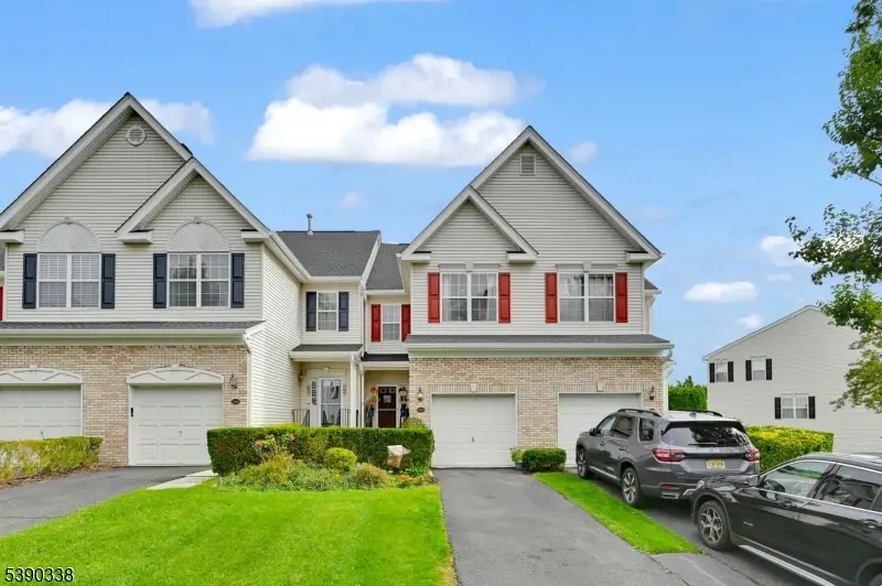 545 Coventry Dr, Nutley, NJ 07110 - Image #3