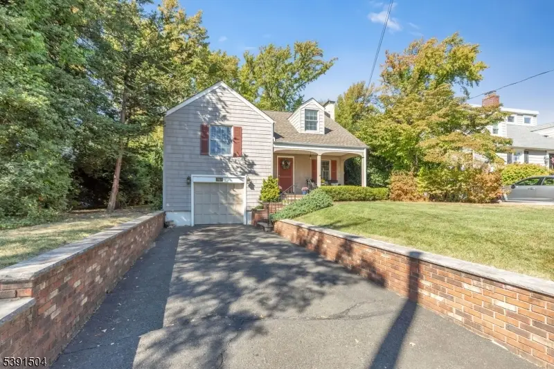 383 Lincoln Ave E, Cranford, NJ 07016 - Image #2