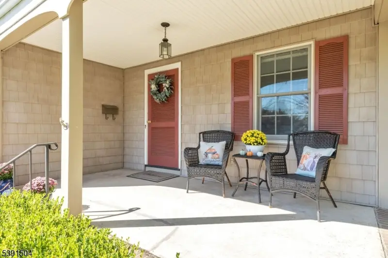 383 Lincoln Ave E, Cranford, NJ 07016 - Image #3