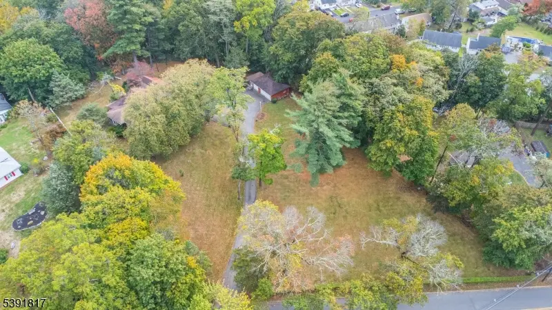 951 N Beverwyck Rd, Lake Hiawatha, NJ 07054 - Image #1