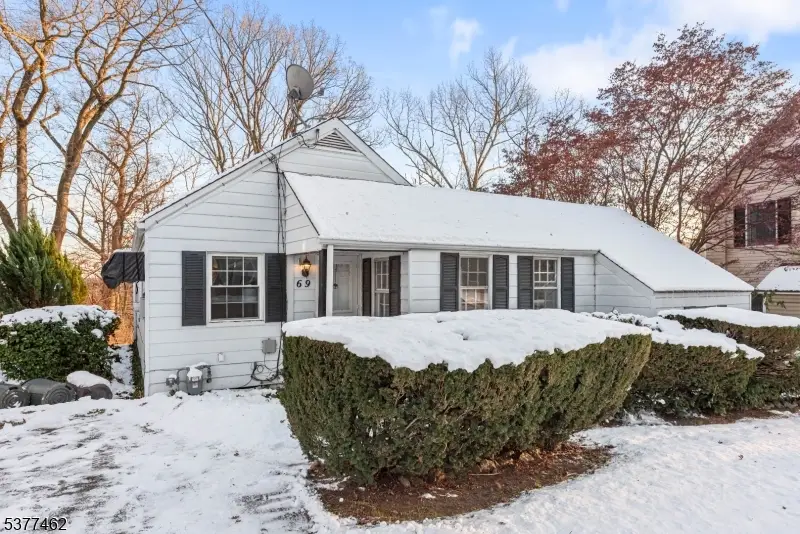 69 Highland Trl, Denville, NJ 07834 - Image #3