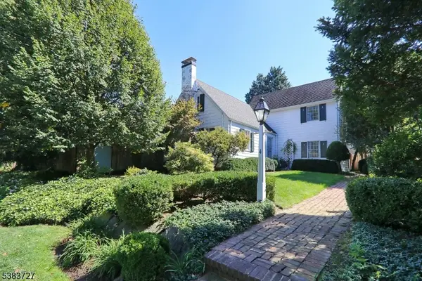 4 Normandie Pl, Cranford Twp., NJ 07016