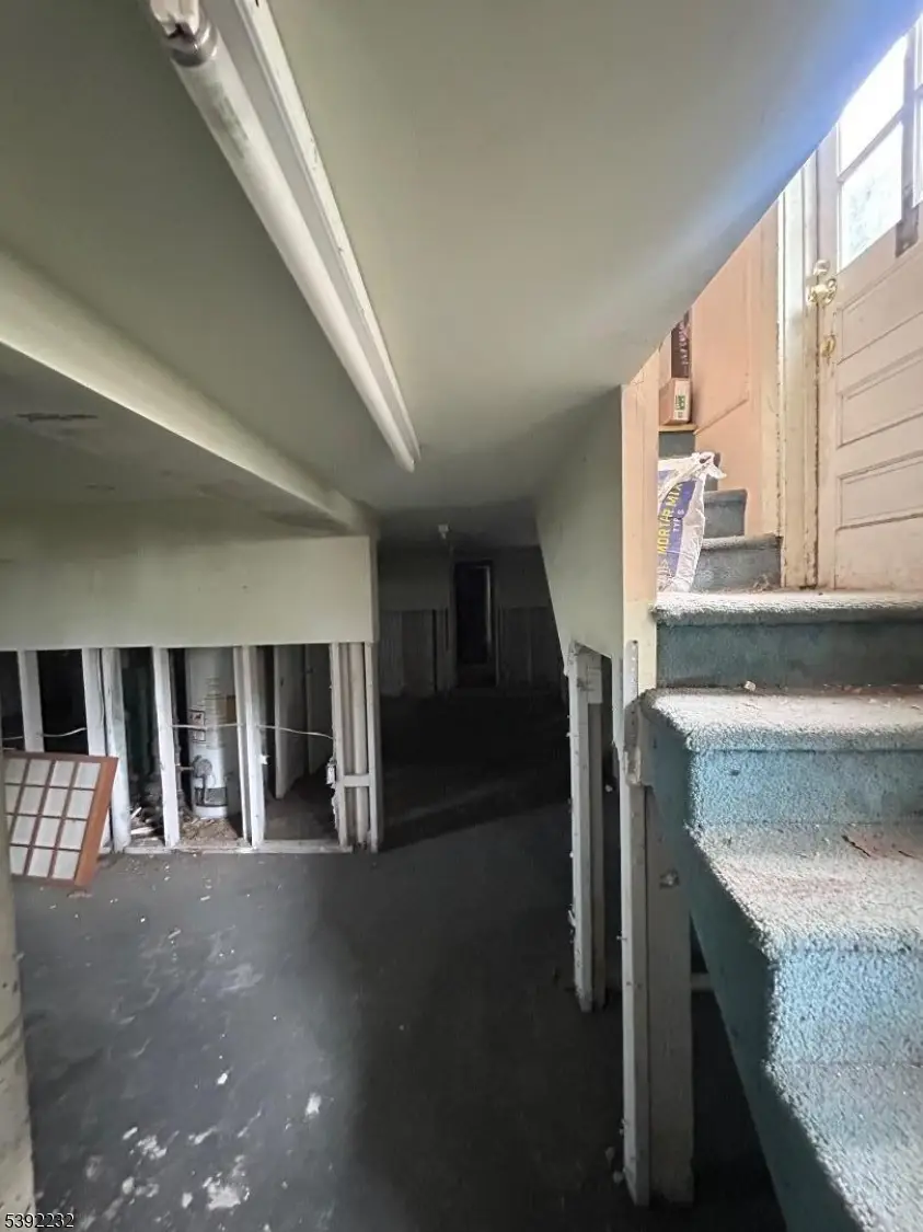 105 N 4th Ave, Highland Park, NJ 08904 - Image #2