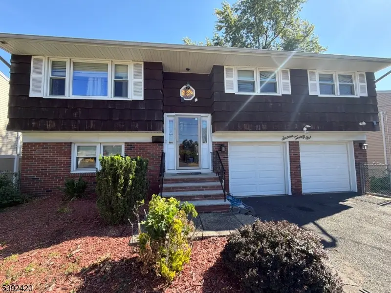 1621 Albert St, Piscataway, NJ 08854 - #3