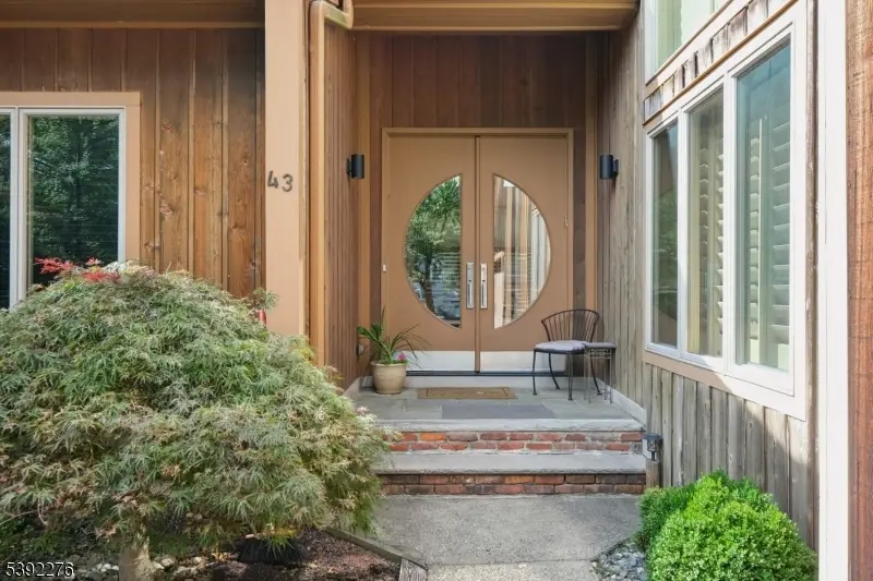 43 Franklin Ave, Livingston, NJ 07039 - Image #3