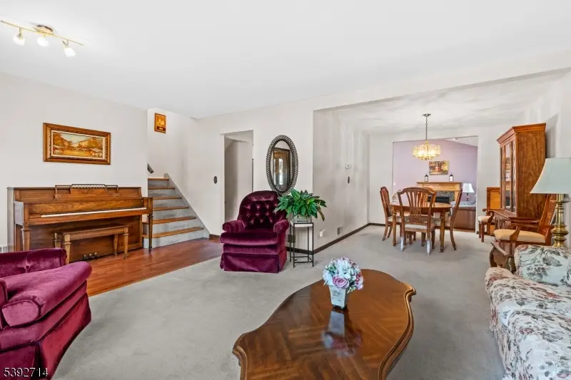 1405 Kent Pl, Linden, NJ 07036 - Image #3