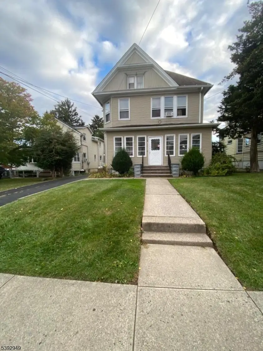 116 Stiles St, Elizabeth, NJ 07208 - Image #1