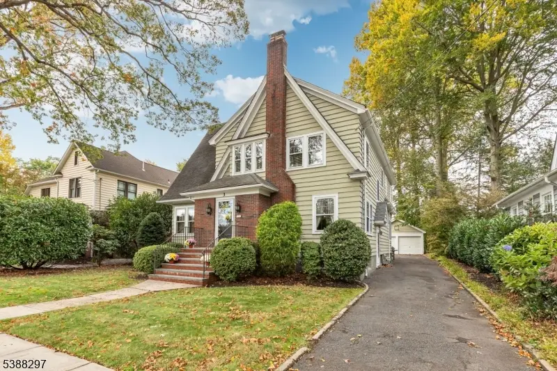 3 Doering Way, Cranford, NJ 07016 - Image #3