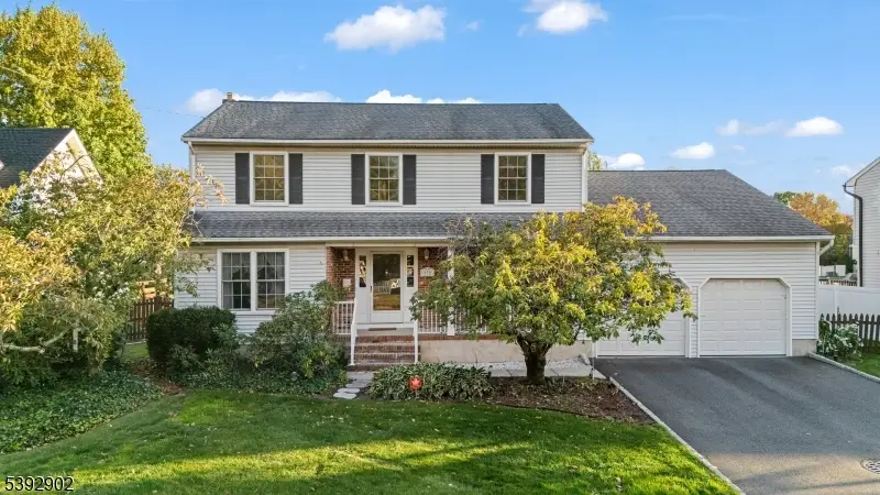 132 Harris Ave, Middlesex, NJ 08846 - Image #1