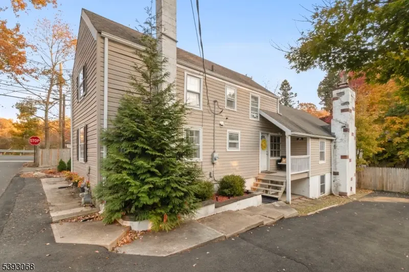 88 Stanhope Rd, Lake Mohawk, NJ 07871 - Image #3