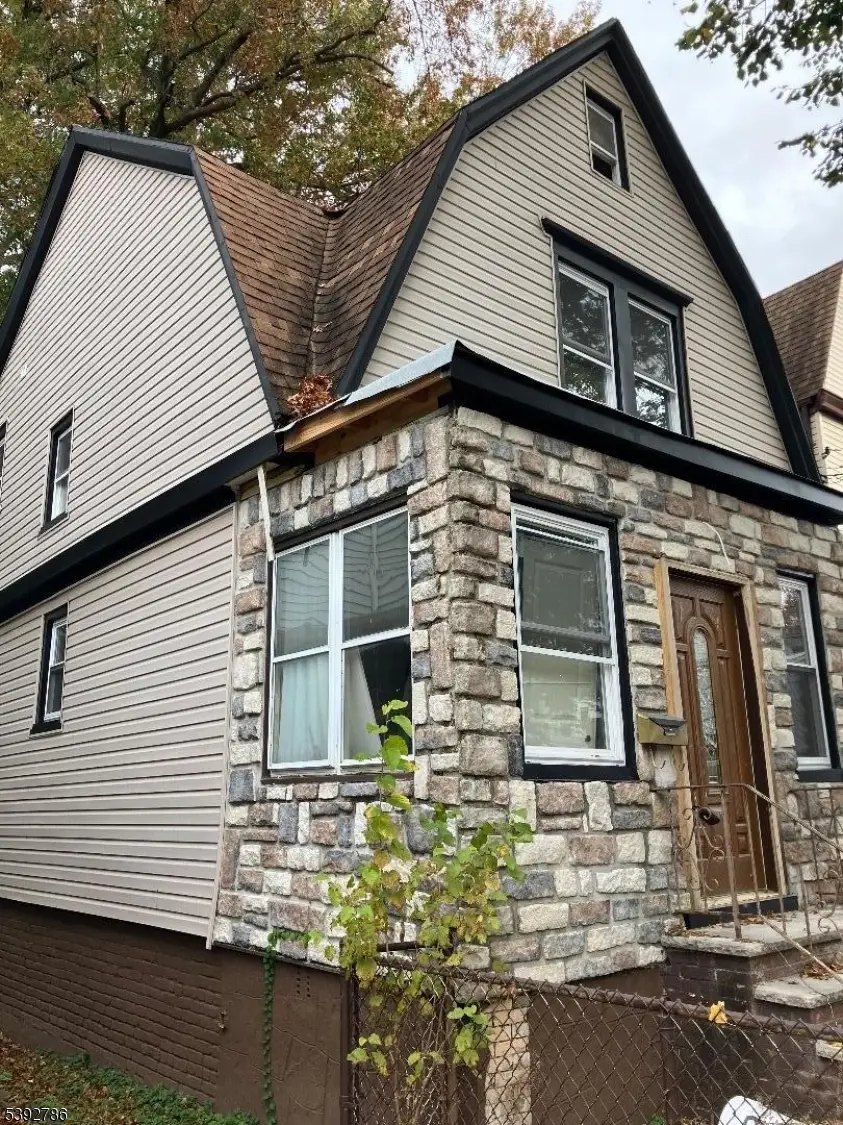 14 Ruth St, Irvington, NJ 07111 - Image #1