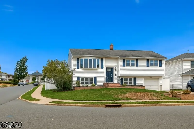 656 Garden St, Union, NJ 07083 - Image #2