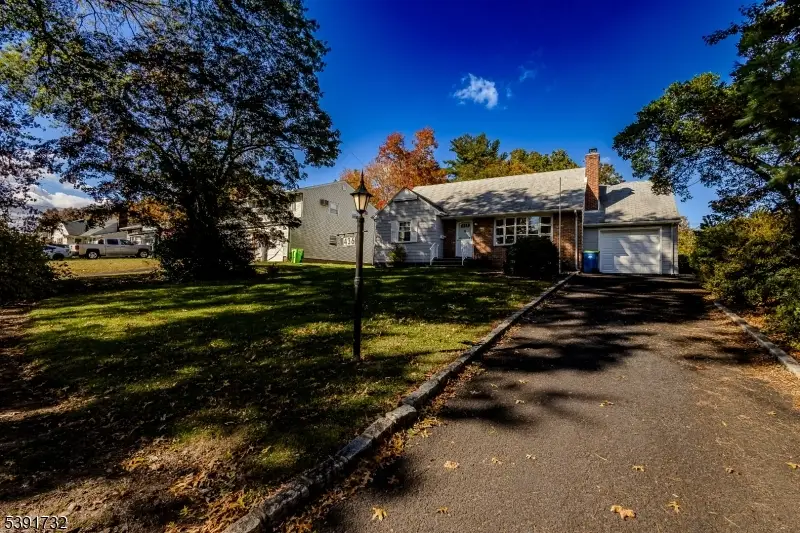 436 Greenbrook Rd, North Plainfield, NJ 07063 - Image #3
