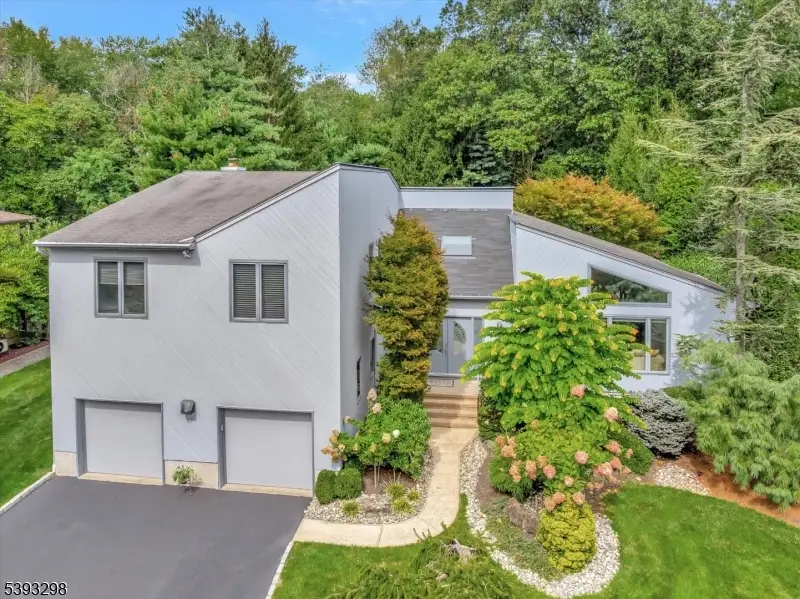 23 Eli Cir, Morganville, NJ 07751 - Image #1