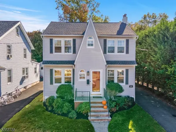 355 Hemlock Ave, Garwood Boro, NJ 07027