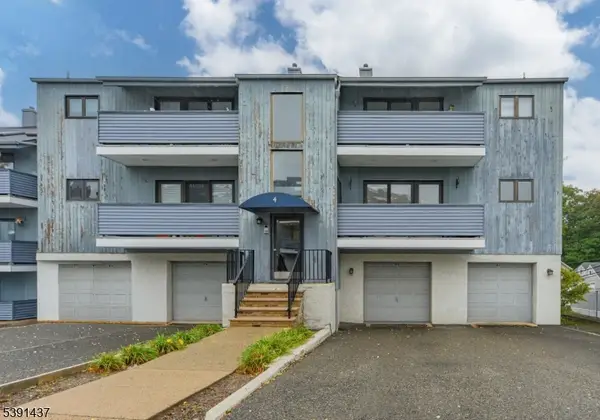 4 Domessina Ln, Caldwell Boro Twp., NJ 07006