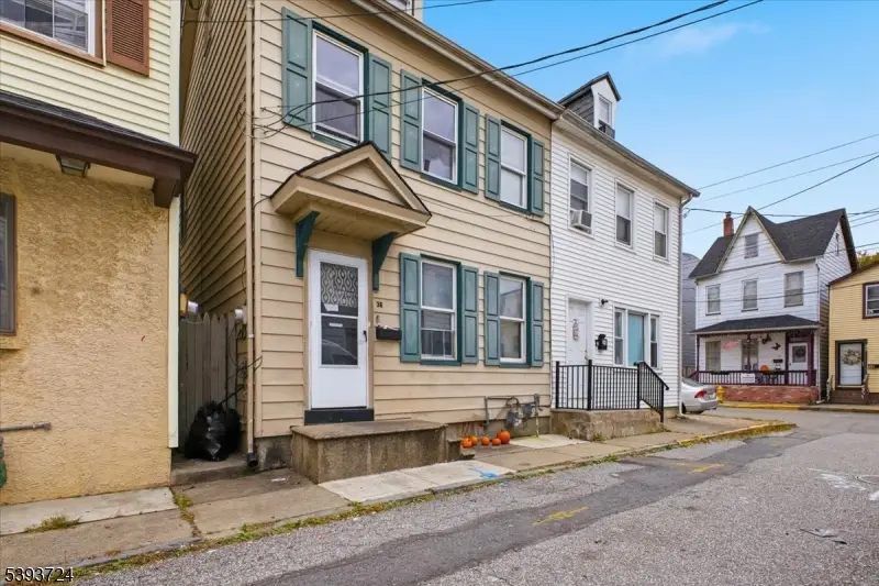 38 Fox St, Phillipsburg, NJ 08865 - Image #2