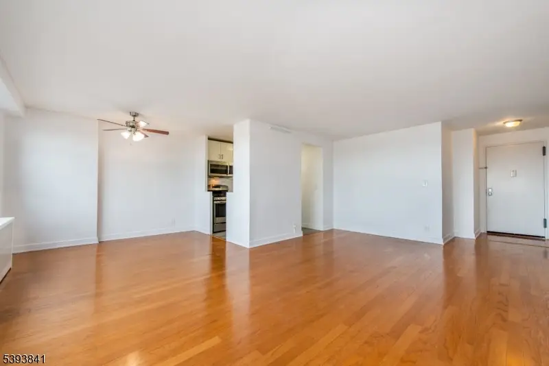 500 Central Ave #717, Union City, NJ 07087 - Image #2