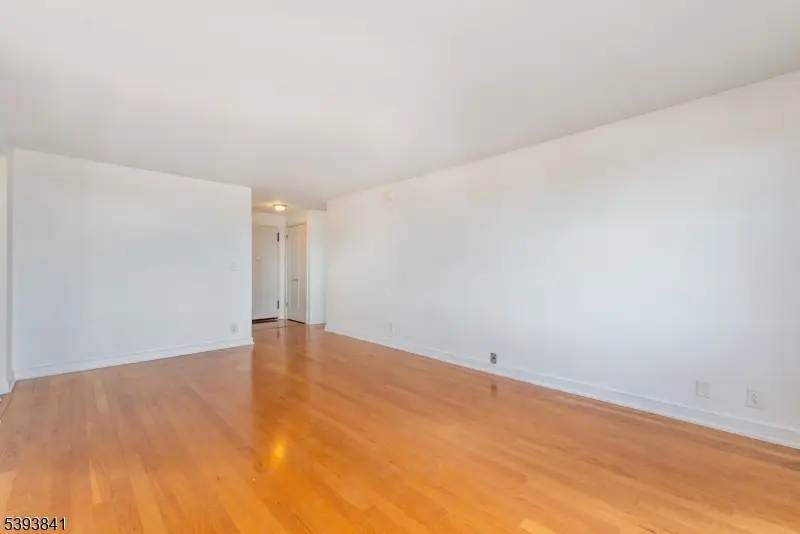 500 Central Ave #717, Union City, NJ 07087 - Image #3