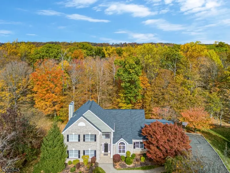 61 Christy Dr, Warren, NJ 07059 - Image #2