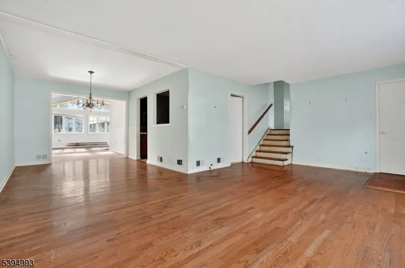 127 Harper Ter, Cedar Grove, NJ 07009 - Image #2