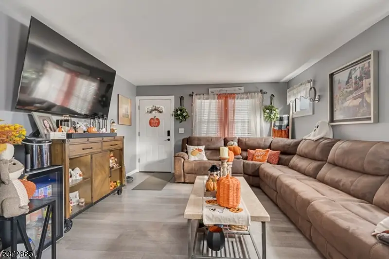 1315 Gress St, Manville, NJ 08835 - Image #2